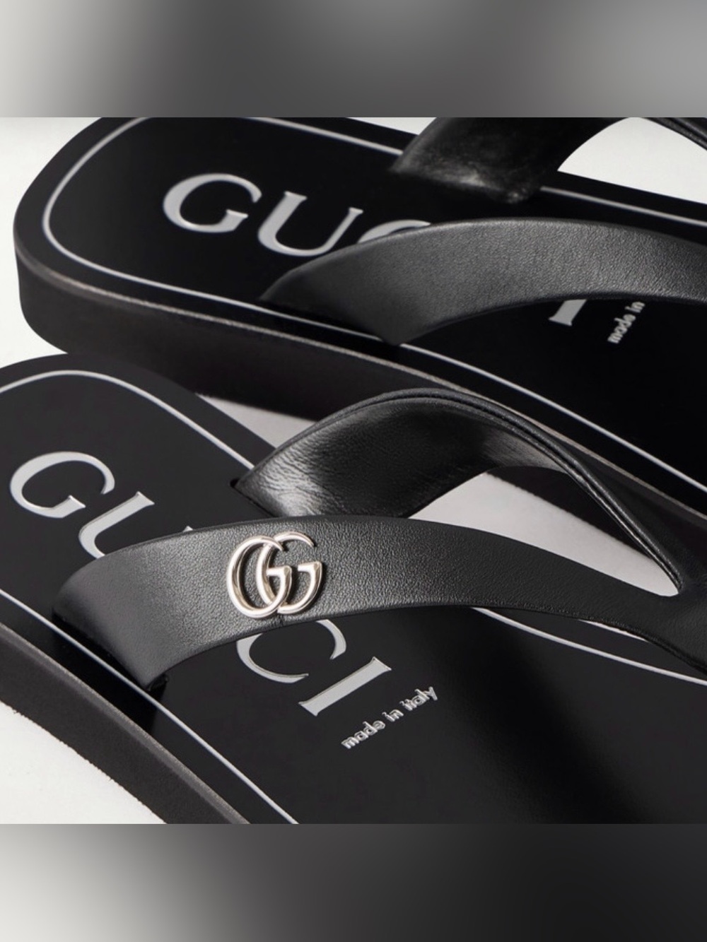 GUCCI GG logo leather flip flops sandals - Picture 2 of 6